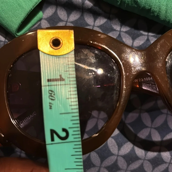 Ninewest round leopard frames chic sunglasses - Picture 10 of 13